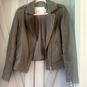 Doma Women's gray Leather Jacket